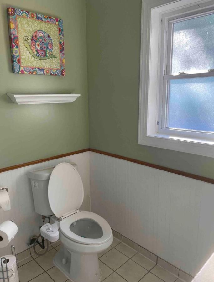 Guest Room Eatontown Exterior photo